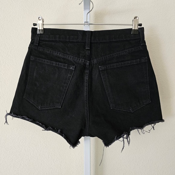 REFORMATION JEANS Dixie High Rise Black Wash Pull-On Raw Hem Jean Shorts Sz 26 - Picture 2 of 13